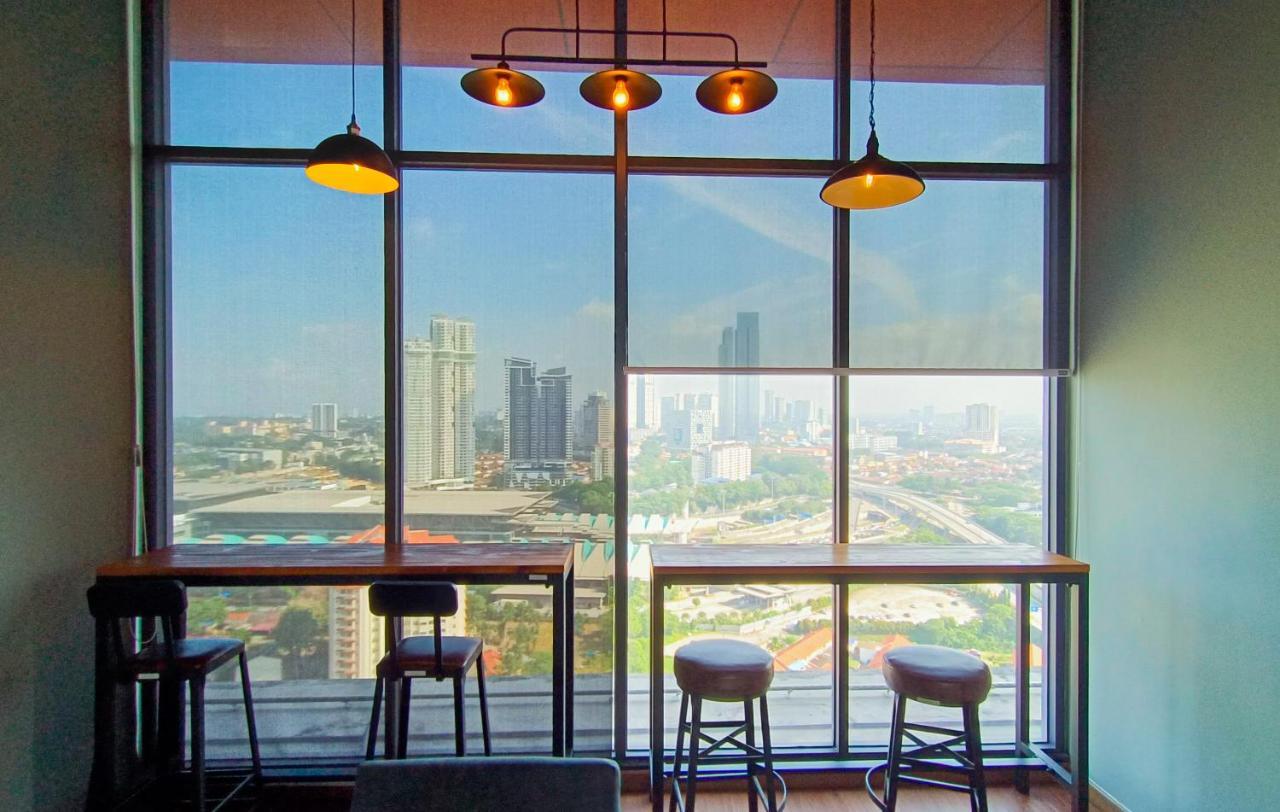 Loft Suite City View Jb Ciq 7Pax Johor Bahru Exteriör bild